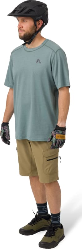 FLYL102220632-S25_GarrettShirt_Eucalyptus_MSquad2in1_Twig_A_5922bc37-5002-4902-a3be-358ea86cfabb_2000x