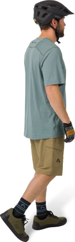 FLYL102220632-S25_GarrettShirt_Eucalyptus_MSquad2in1_Twig_C_c65ed803-aac0-4ee5-b7bd-636c8cc421eb_2000x