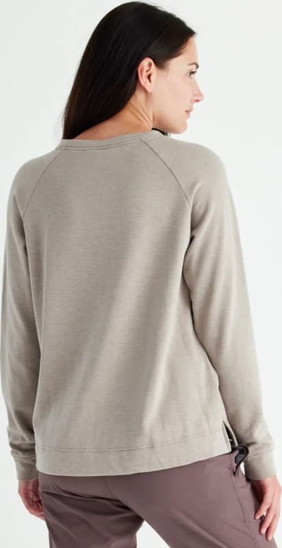FRFLWFLCP017L-fleece-crewneck-pullover-heather-stone-women-2