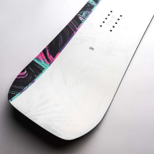 NIDEN25SNWVENXX1431-High-Nidecker-Snowboard-Venus-2024-2025-studio-7