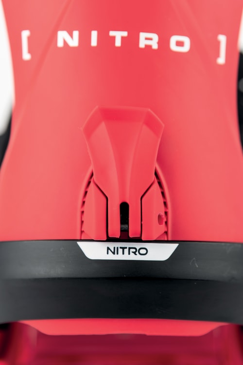 NITRN836522004L-836522-004_Team_Vivid-Red_Detail-3