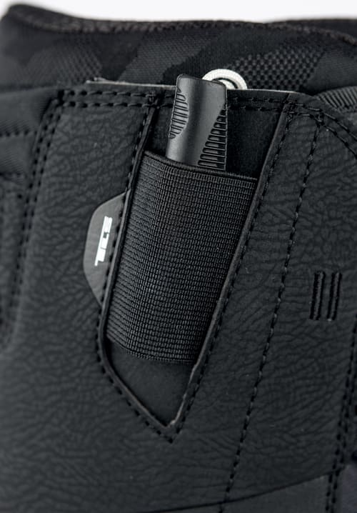NITRN848716001M9-848716-001_Venture-TLS-Step-On_Black_Detail-7