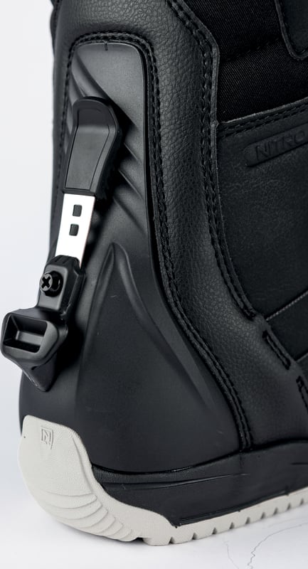 NITRN848721001W7-848721-001_Cave-TLS-Step-On_Black_Detail-7