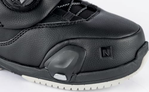 NITRN848721001W7-848721-001_Cave-TLS-Step-On_Black_Detail-8