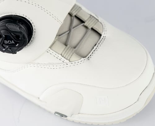 NITRN848721002W10-848721-002_Cave-TLS-Step-On_White_Detail-9