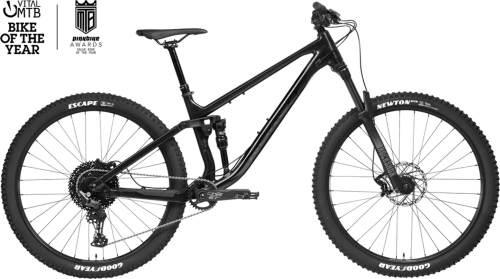 NORC0650712905-my22_vboty_fluid_fs_4_black_black_tp-full
