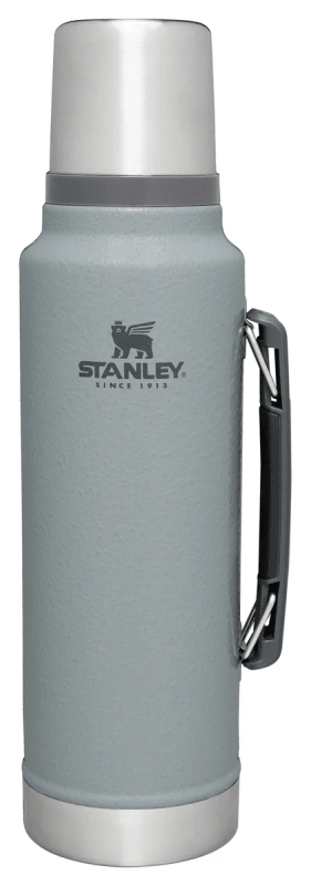 STAN1011347003-B2B_Web_PNG-The-Legendary-Classic-Bottle-1-5QT-Hammertone-Silver-Front_30af6c9a-5bbb-4770-8504-3422753ba06f