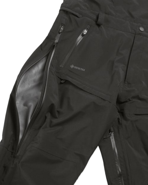 VOLCG1352500BLKS-G1352500_BLK_1