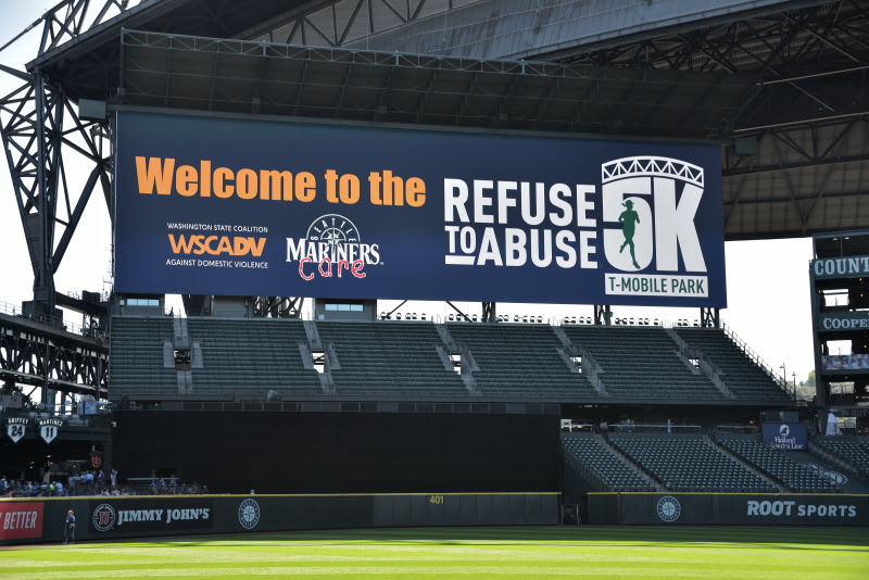 Kyle Seager from the Seattle Mariners on #RefusetoAbuse5k