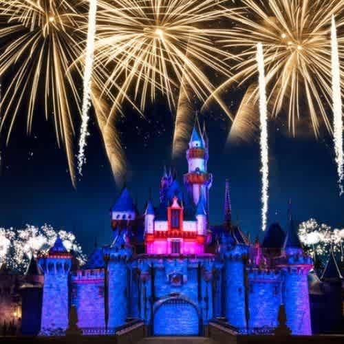 Disneyland® Park VS. Disneyland California Adventure® Park