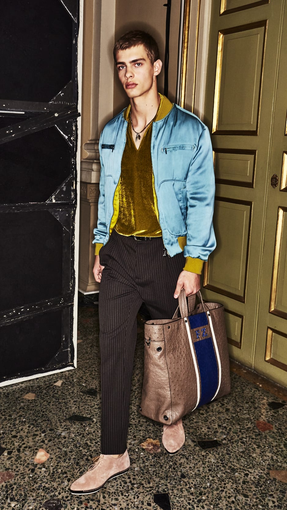 Man wearing head to to toe Bottega Veneta
