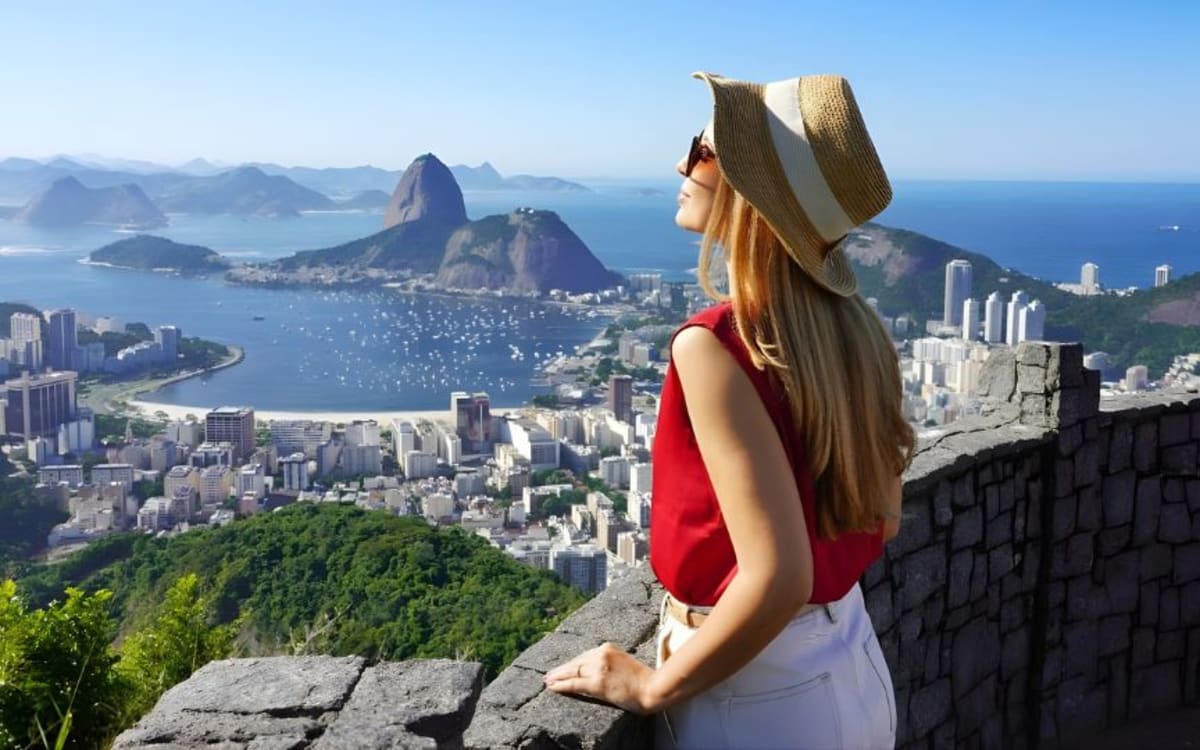 Услуги по заверению документов в Посольстве России в Дубае — Green Apple Travel & Tourism, Dubai