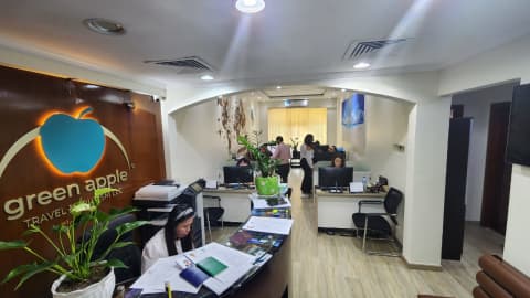 شركة التفاح الأخضر للسفر والسياحة في بر دبي - Image 4