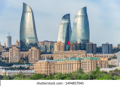 Baku 4★ Short Break — Private Sedan Transfers & Tours (25 pax)