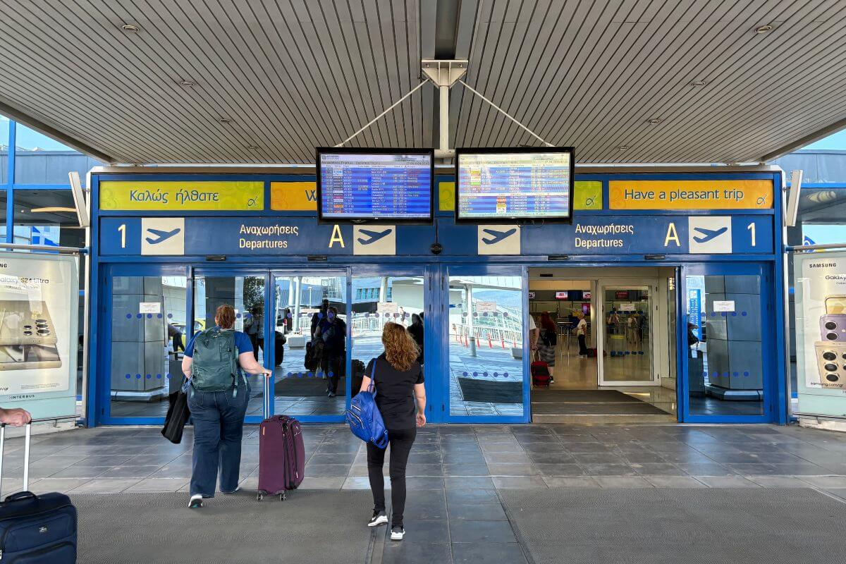 Day 4 - Sharjah to Athens Return Flight + Hotel Package Itinerary