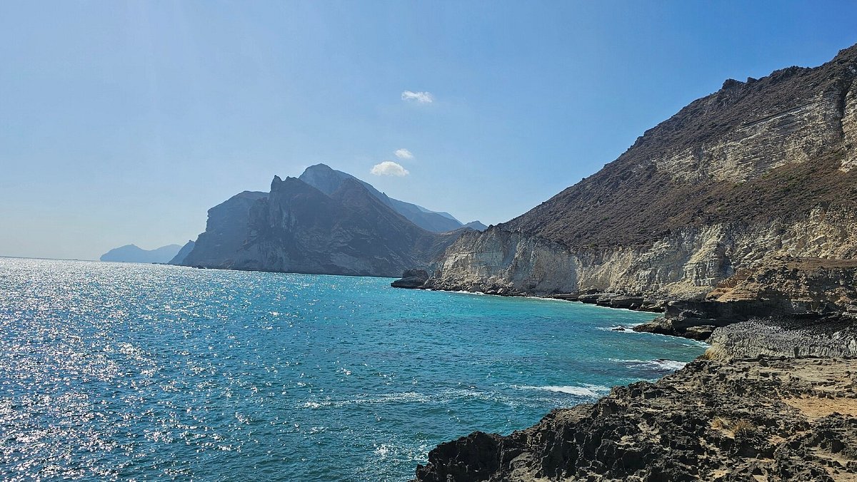 Day 2 - UAE → Salalah Private Road Transfer + West Salalah Highlights (Estimated) Itinerary