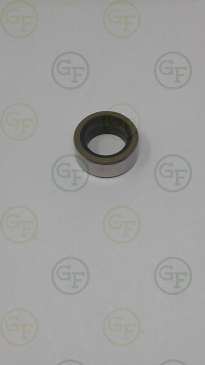 John Deere Sleeve M806721 - Green Farm Parts