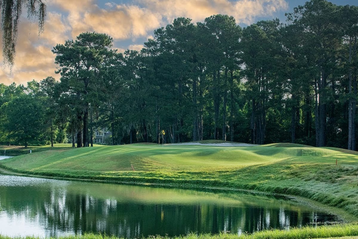 Country Club of Hilton Head cover image