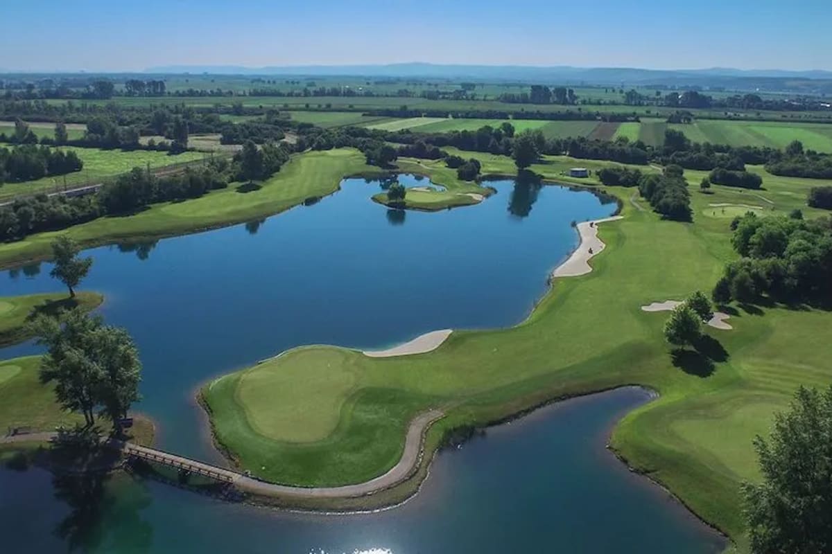 Diamond Country Club - Park Course  cover image