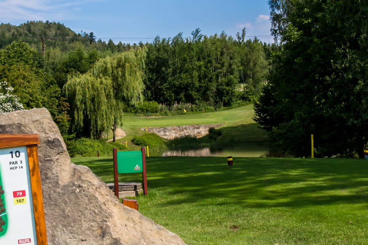 Golf Club Malevil cover image