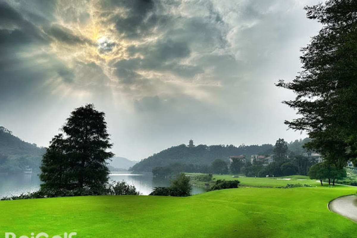 Guangzhou South Lake Golf & Country Club cover image