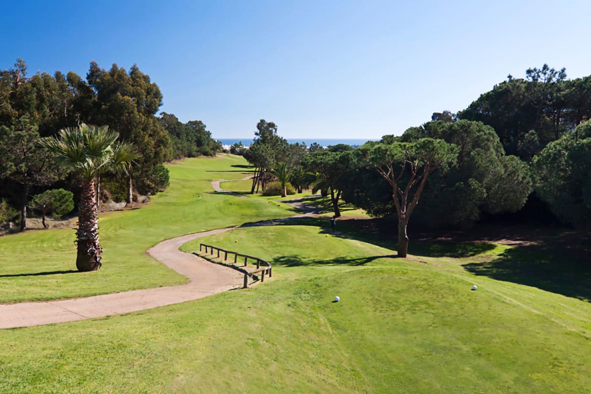 Hotel Islantilla Golf Resort - Verde/Azul cover image