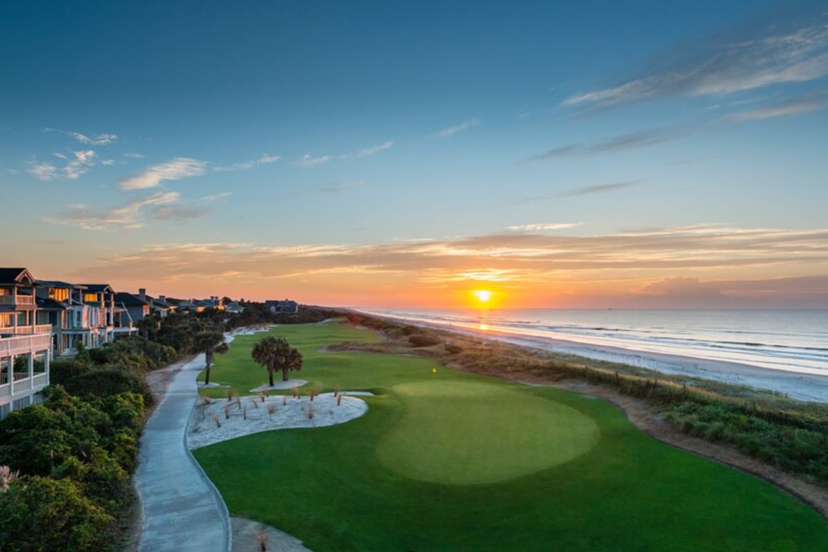 Kiawah Island Golf Resort (Turtle Point) cover image