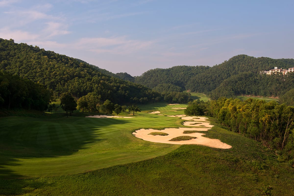 Mission Hills Golf Club - Dongguan - Rose-Poulter cover image