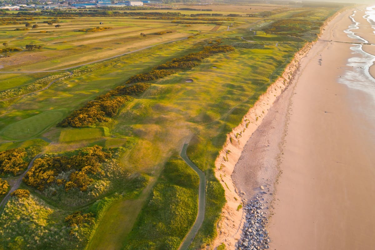 Montrose Golf Links - 1562 cover image