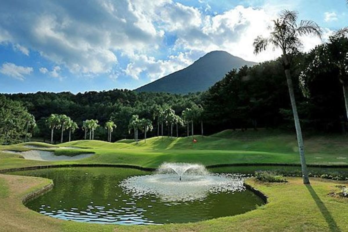 Oarai Golf Club cover image