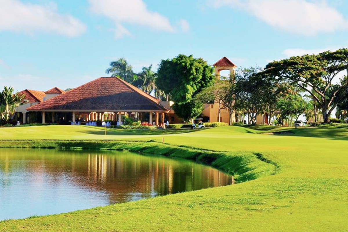 Sherwood Hills Golf Club cover image