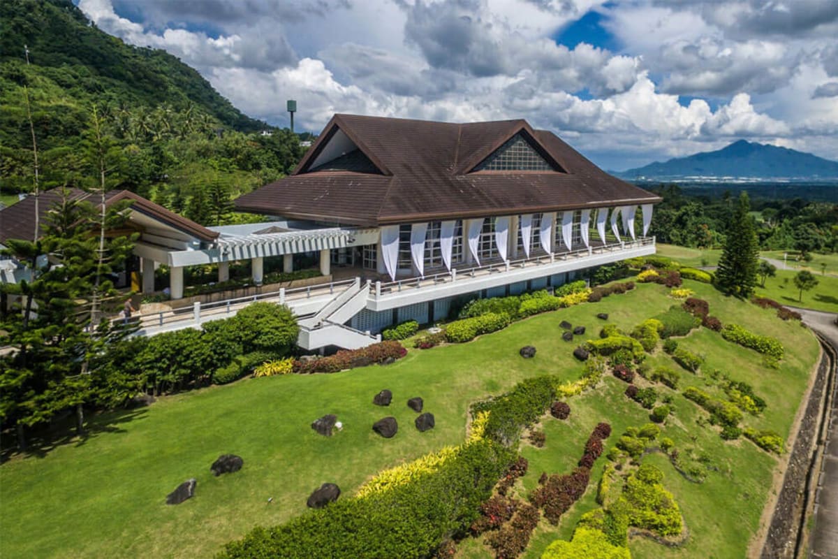 Tagaytay Midlands Golf Club cover image