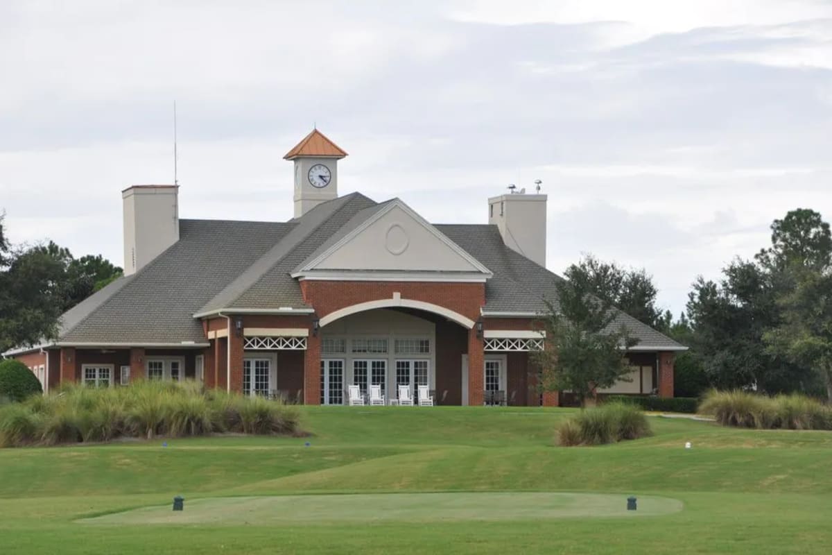 The Golf Club at South Hampton cover image
