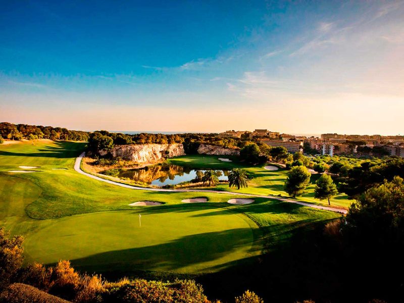 Infinitum Golf Hills