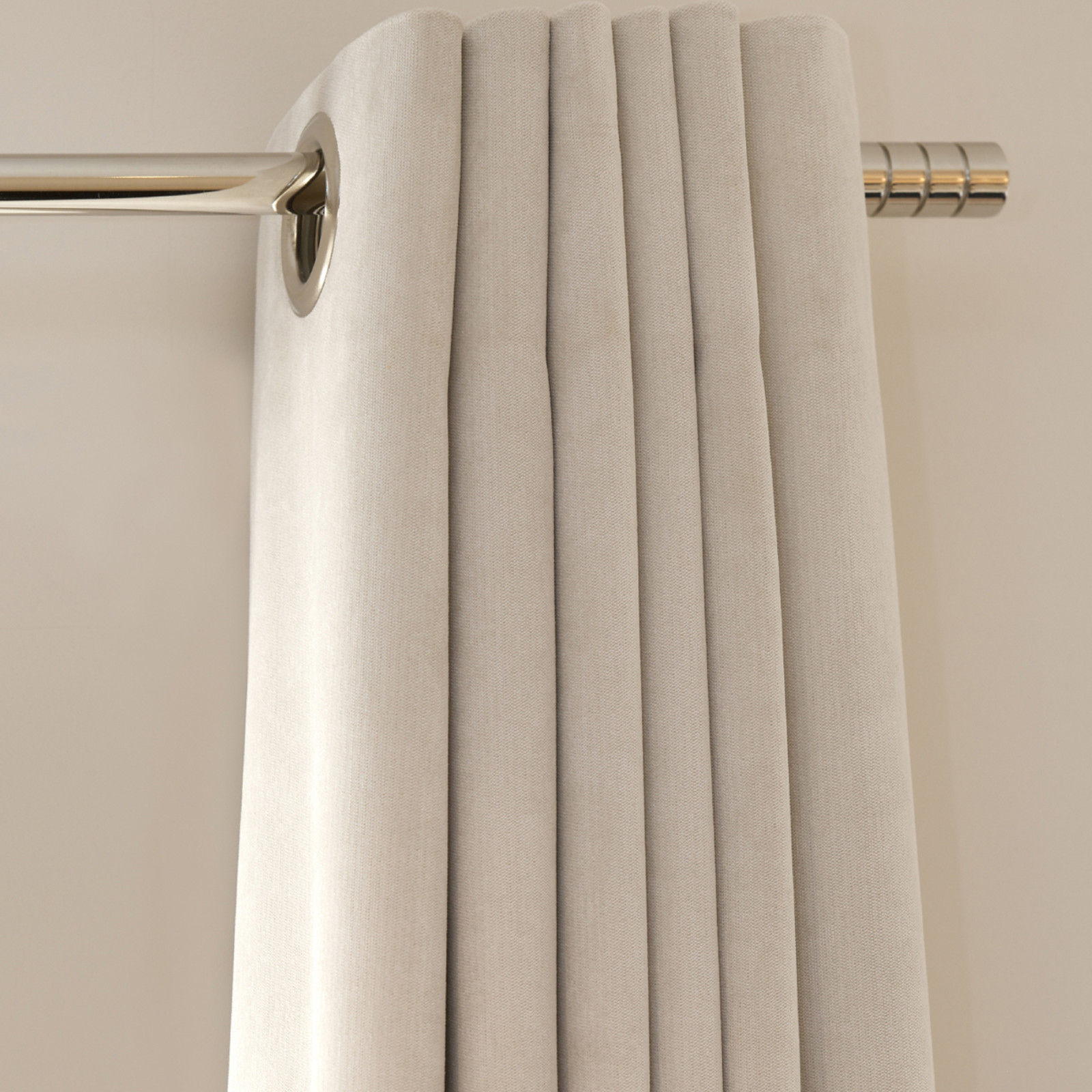 91531 Outblack Lining White Greenhouse Fabrics