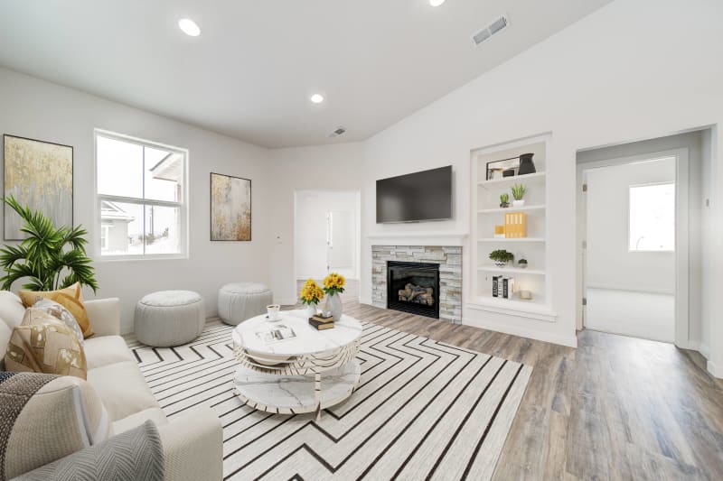 11 - Oak Harbor - TRU 2670 N Allenby Lane - Living Room.jpg