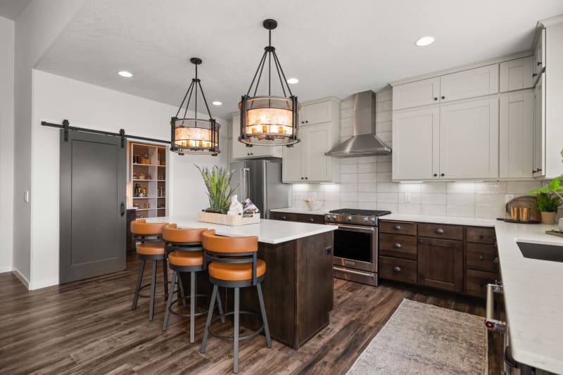 20-22521 E Penrose Ln-020.jpg