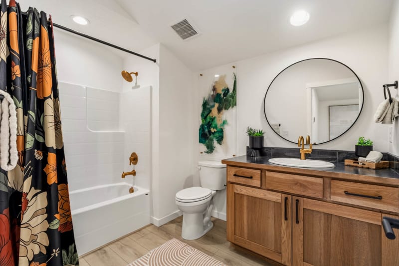 12293 N VALENCIA AVE - Web Ready-4.jpg