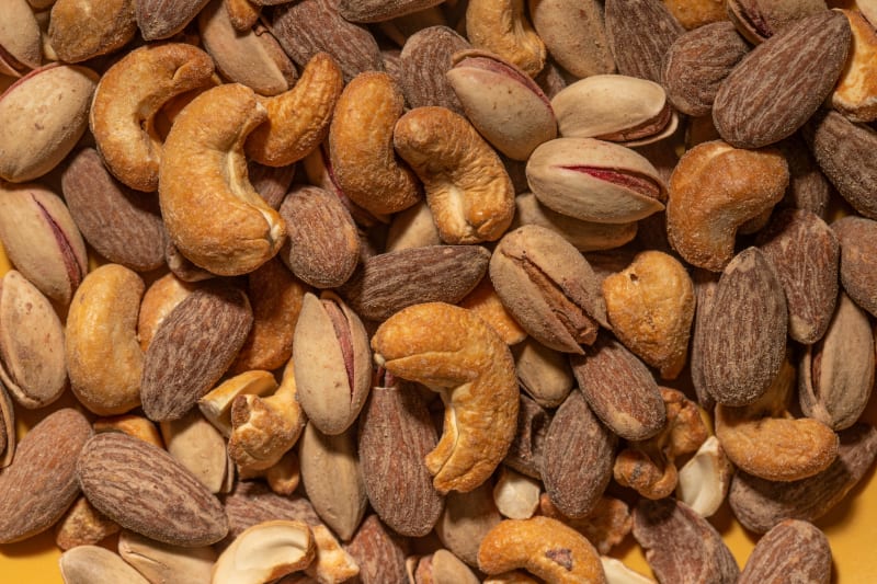 Nussmischung aus Cashew und Mandeln