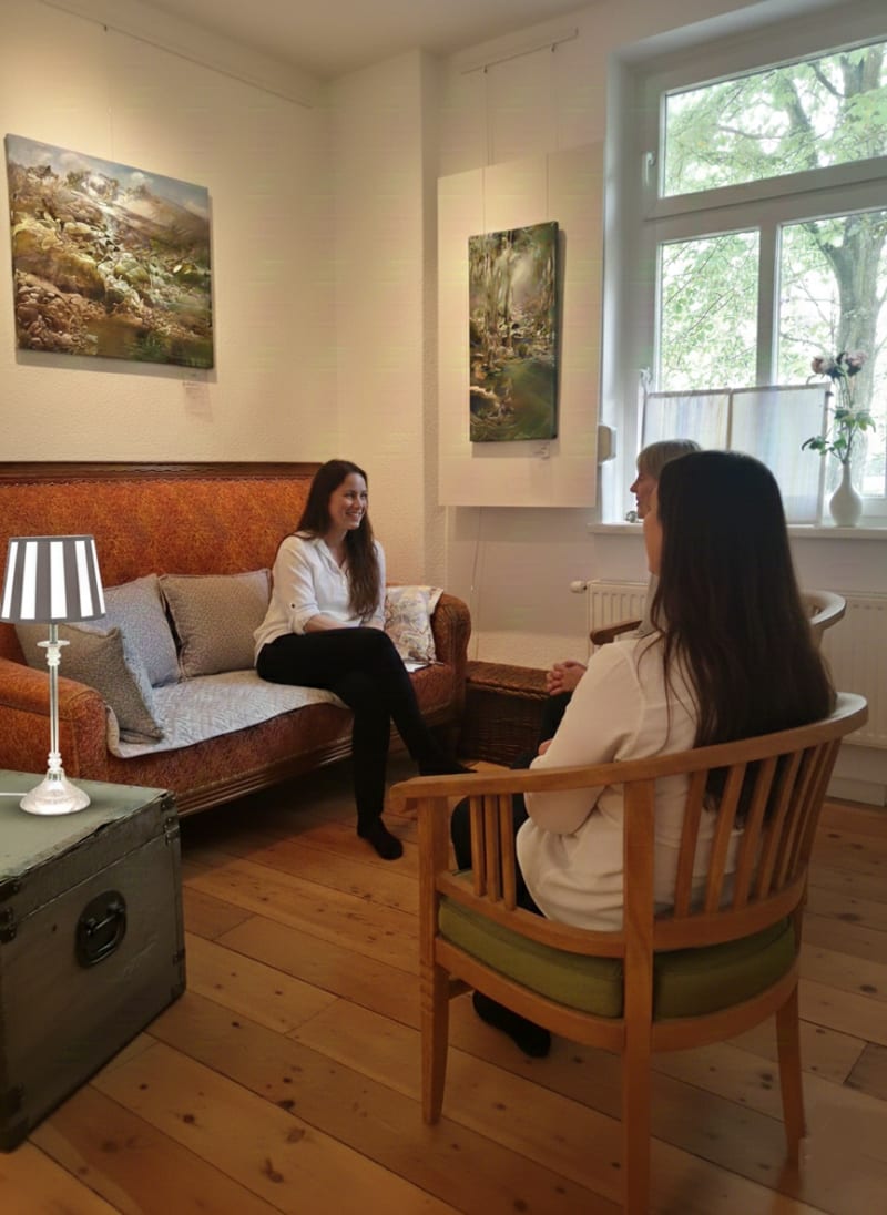 Psychologische Beziehungsberatung in Berlin Tegel beim Systemischen Coach Daniela V. Günter | © Daniela V. Günter – Klientendarstellung KI-anonymisiert