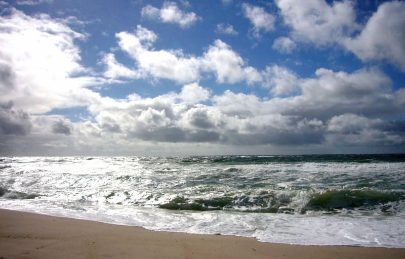 Enstspannende PURMassagen erholsam wie Meeresrauschen | © MISTEL Kräuter Kosmetik GbR