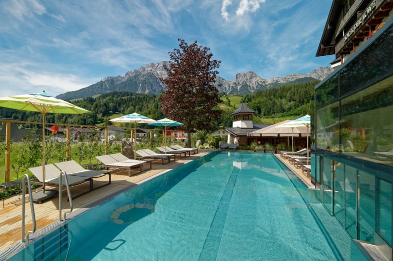 pool hotel der löwe