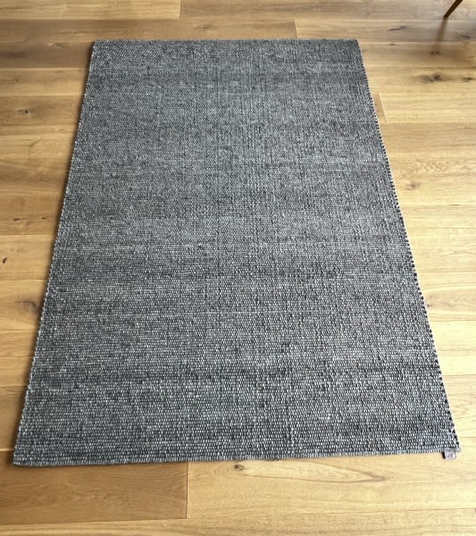 Teppich aus der Wolle vom Gotlandschaf | © Teppichmanufaktur Habbishaw
