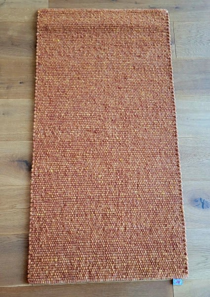 Teppich SK Uni Classic Curry 0,70 m x 1,40 m | © Teppichmanufaktur Habbishaw
