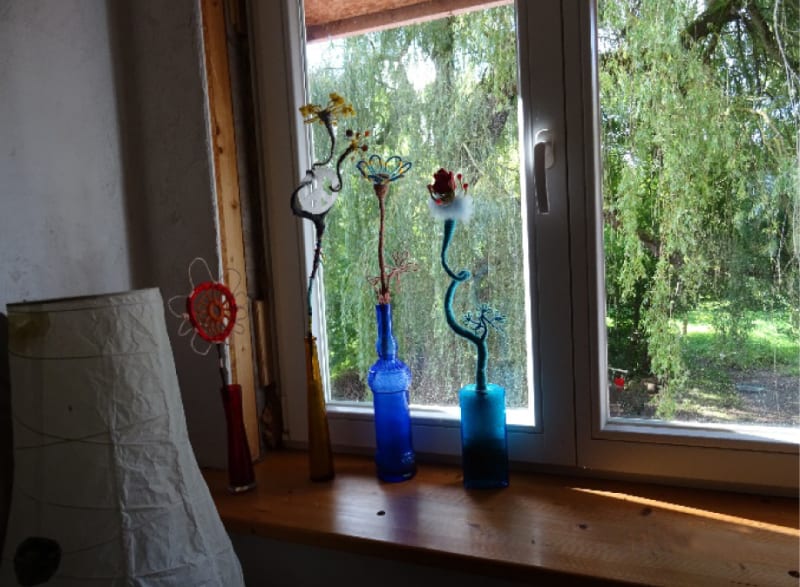 Vasenkunst auf dem Fensterbrett | © Olgashof