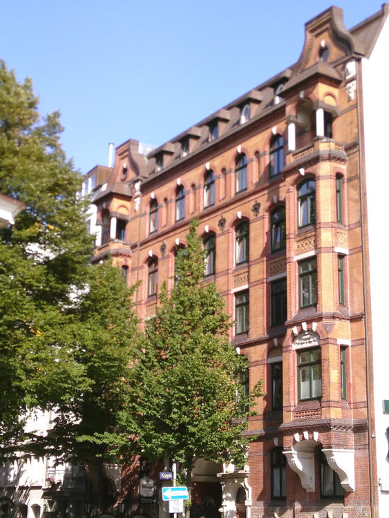 Gründerzeitgebäude aus Backstein: Sanierungsplanung im Bestand | © Natürliche Lebensräume Bauplanungsbüro Marx