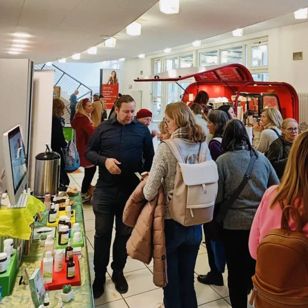 Besucher der Lebensfreude Messe Freiburg