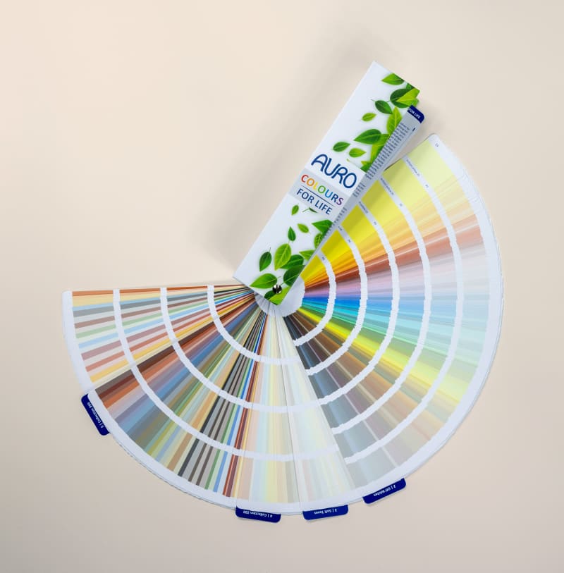 COLOURS FOR LIFE Farbtonfächer | © AURO AG