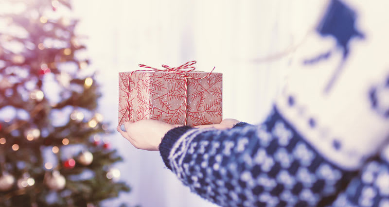 geschenk_weihnachten_spenden.jpg null