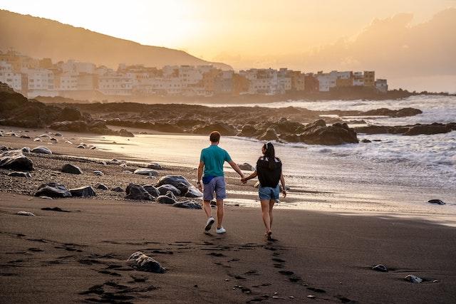 teneriffa_strand_pexels.jpg null